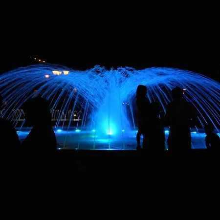 Relax Vibes Near The Lägenhet